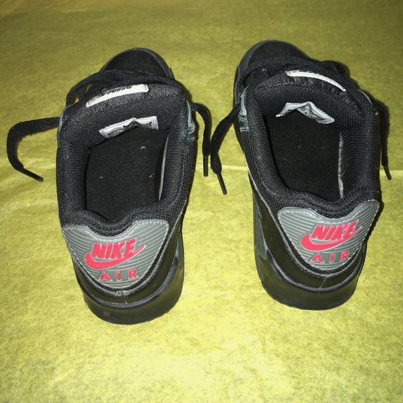 SOLD- Nike Air Max 90 (4.5Youth/Women US 6) - Picture 3 of 7
